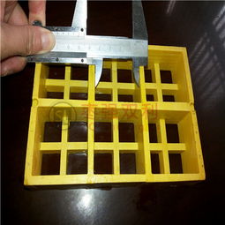 十字格雙層方孔格柵 小孔格柵廠家與防漏網格板的技術解析