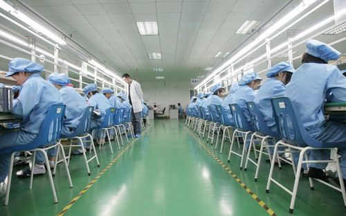 為何我國工廠紛紛搬往越南？世界工廠要開始轉移了嗎？這3點講透照明電器及配件的產業遷移
